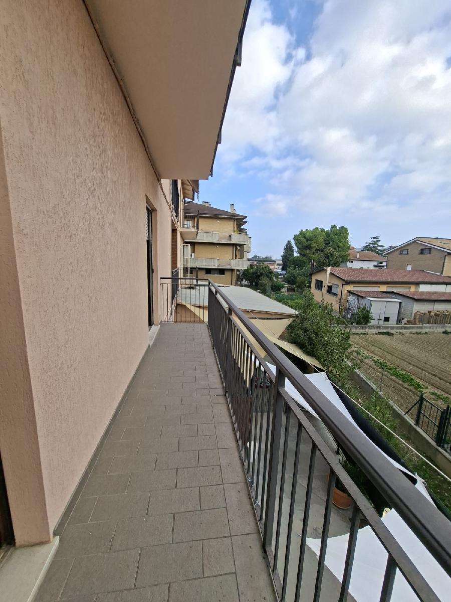 TRILOCALE SENZA CONDOMINIO 3