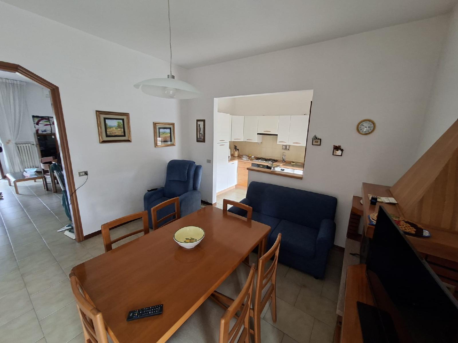 TRILOCALE SENZA CONDOMINIO 8