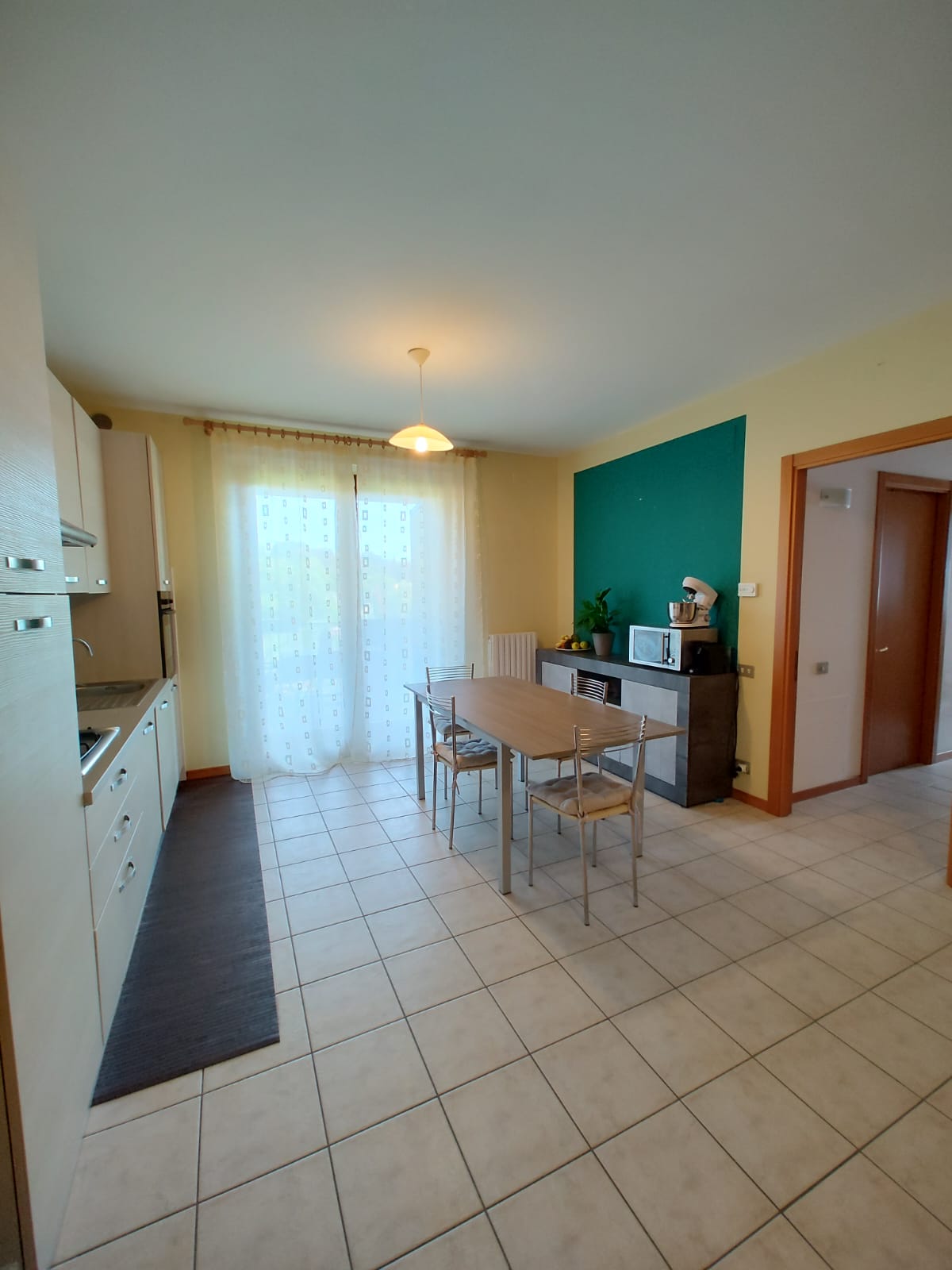 TRILOCALE CENTRALE CON GARAGE 3